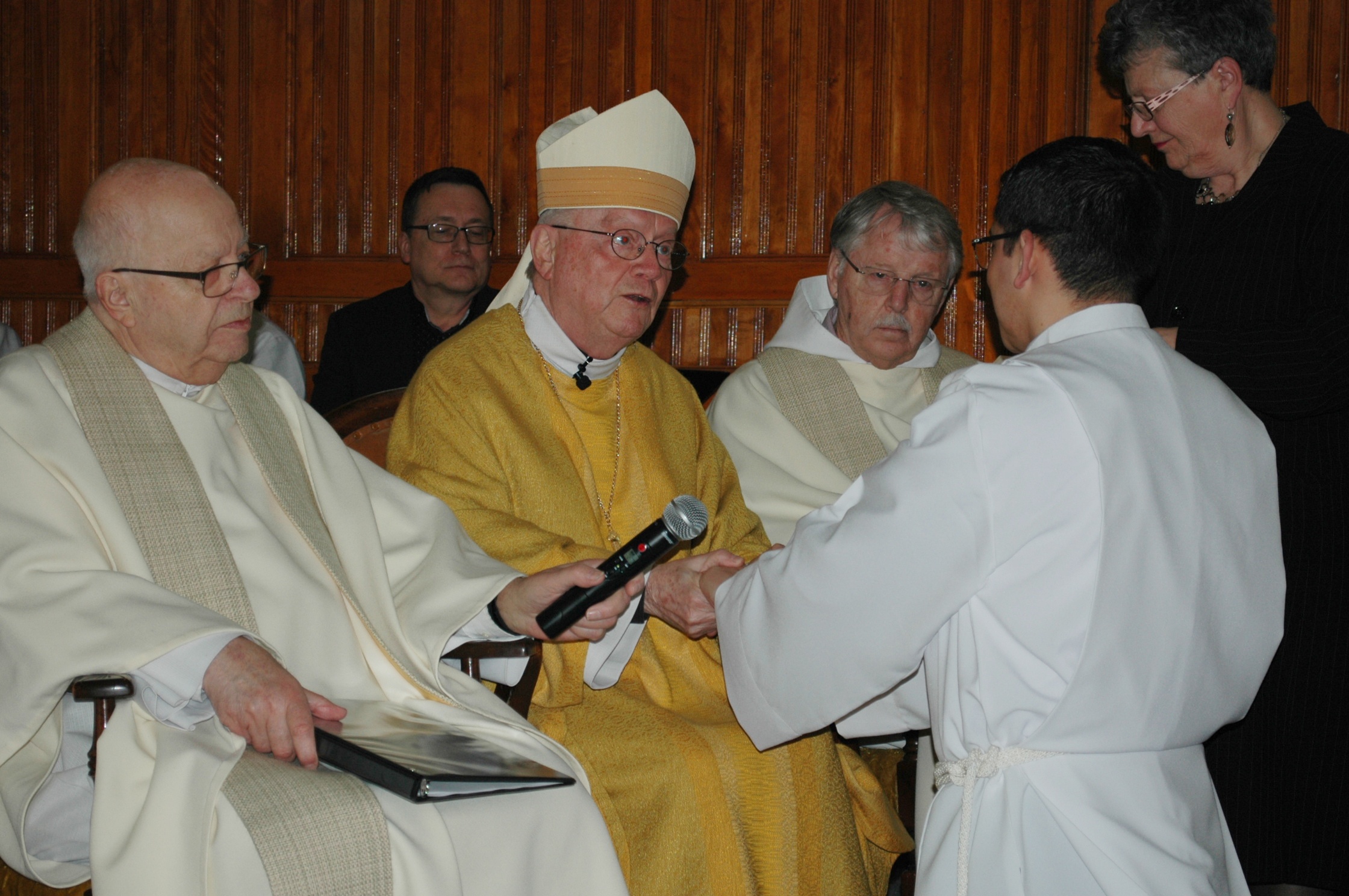 En route vers la prêtrise l’église diocésaine compte un diacre de