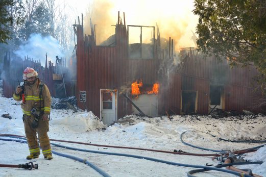 Une entreprise de Sainte-Louise emportée par les flammes
